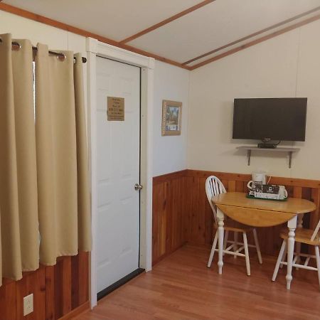 Top Of The Hill Rv Resort & Cabins Waring Exterior foto
